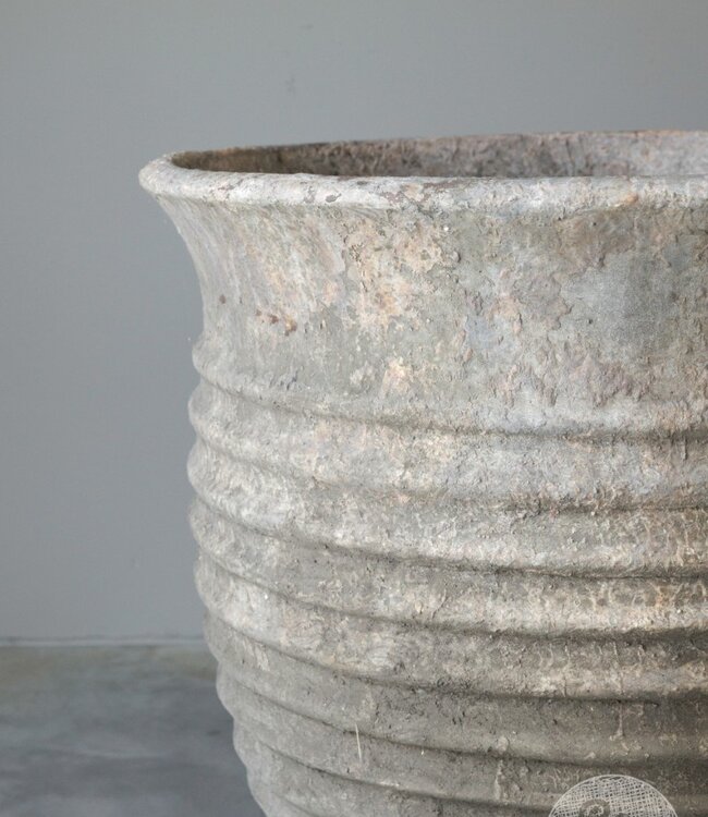 Be-Uniq Oude Verweerde Pot | Indonesie | H70 x D70 cm