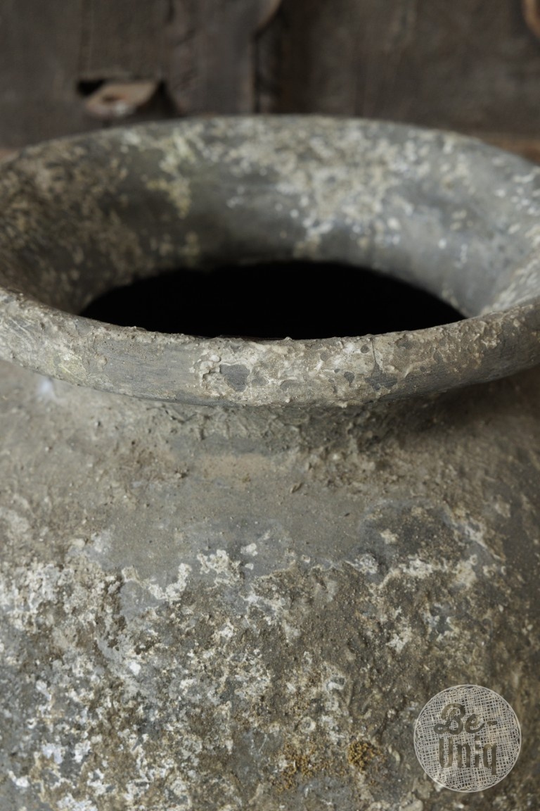 Be-Uniq Oude Verweerde Pot | Indonesie | H45 x D40 cm