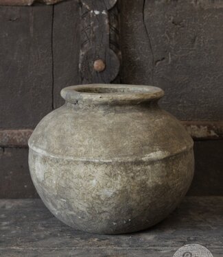 Be-Uniq Oude Verweerde Pot | Indonesie | H20 x D26 cm