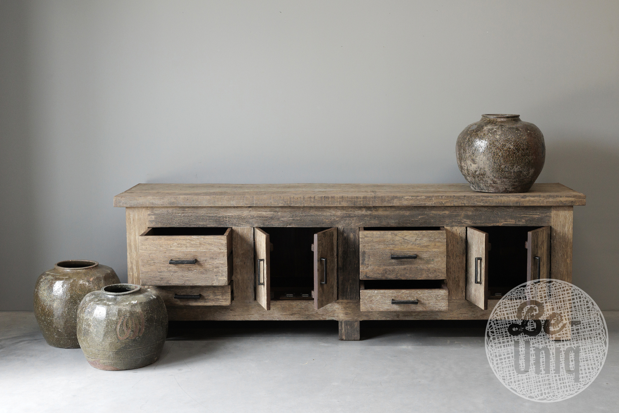 Be-Uniq Dressoir Oakland | Capital Collection | H70 x B220 x D50 cm