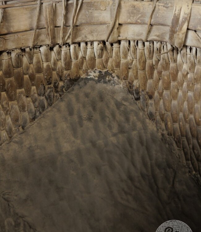 Be-Uniq Oude Appelmand | China | H53 x B50 x D45 cm