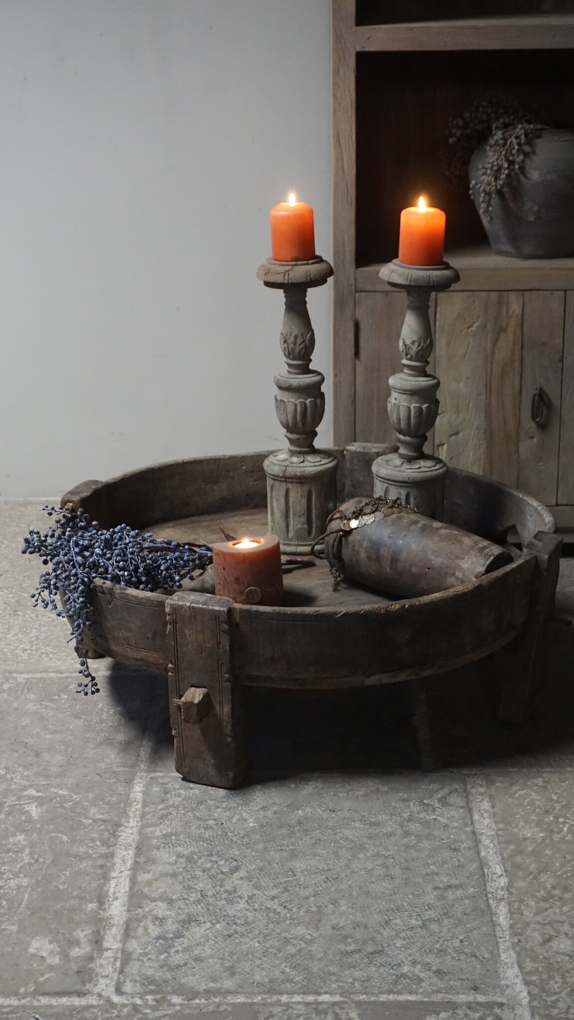 Rene Houtman Chakki Tafel | Uniek | H27 x D77 cm