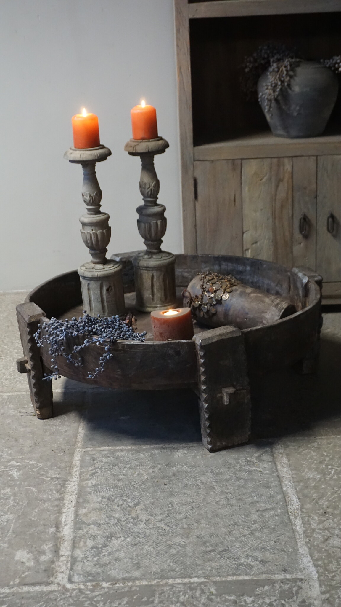 Rene Houtman Chakki Tafel | Uniek | H28 x D77 cm