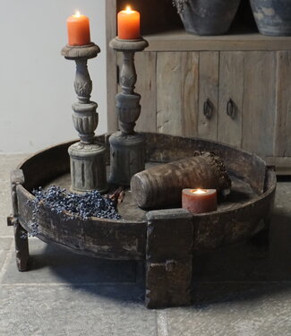 Rene Houtman Chakki Tafel | Uniek | H28 x D80 cm