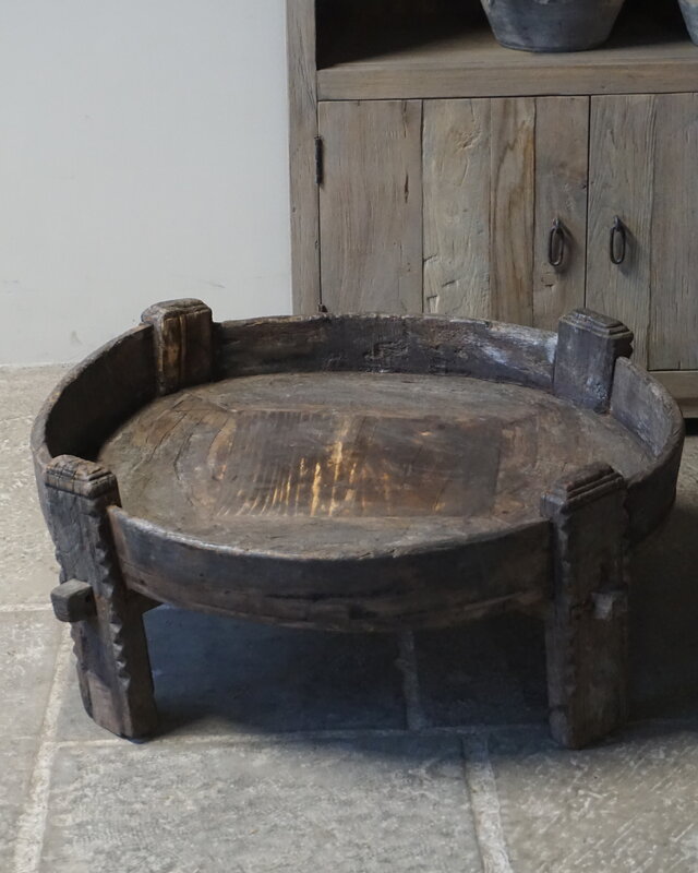 Rene Houtman Chakki Tafel | Uniek | H33 x D80 cm