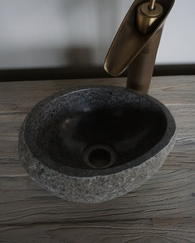 Rene Houtman Kleine Stenen Waskom + Spoelgat | H13 x B28 x D22 cm