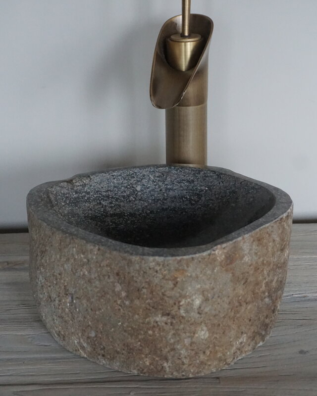 Rene Houtman Kleine Stenen Waskom + Spoelgat | H14 x B26 x D26 cm