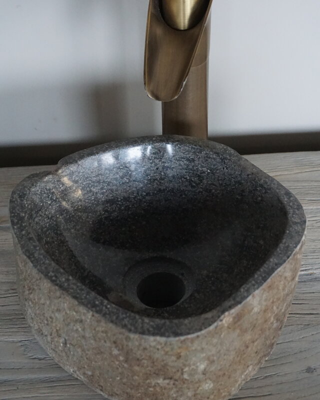 Rene Houtman Kleine Stenen Waskom + Spoelgat | H14 x B26 x D26 cm