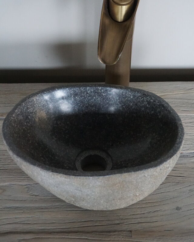 Rene Houtman Kleine Stenen Waskom + Spoelgat | H14 x B30 x D21 cm