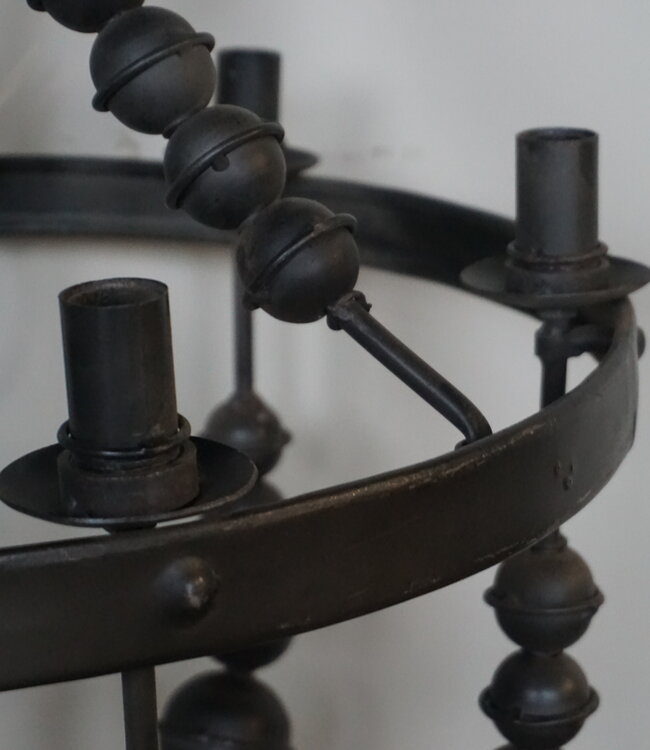 Rene Houtman Demo IJzeren Kroonluchter zwart Roest kleur