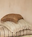 Bazar Bizar Antwerp The Oh My Gee kussenhoes - beige - 60x60 cm