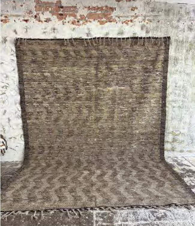 Bazar Bizar Antwerp Het handgeweven Afghaanse kleed #0638