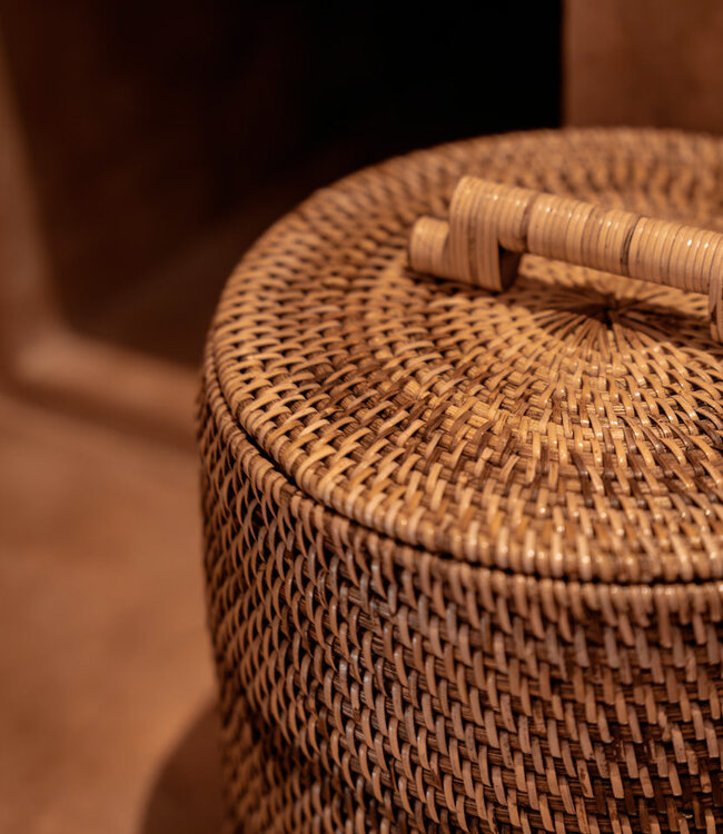 Bazar Bizar Antwerp De hoge rotanmand - natuurlijk bruin