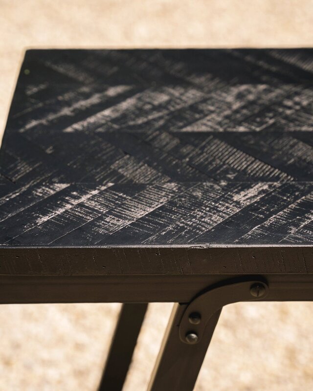 Bazar Bizar Antwerp Visgraat Hoge Tafel - Zwart - 140 cm