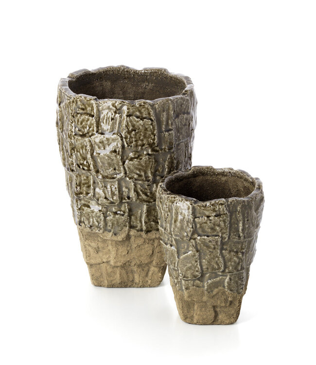 Bazar Bizar Antwerp Vaas met rotsstructuur - Grijze steen - L - 36x25x25 cm