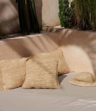 Bazar Bizar Antwerp The Oh My Gee kussenhoes - beige - 35x100