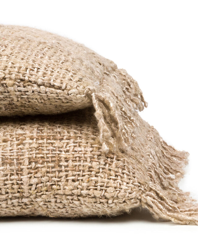 Bazar Bizar Antwerp The Oh My Gee kussenhoes - beige - 35x100