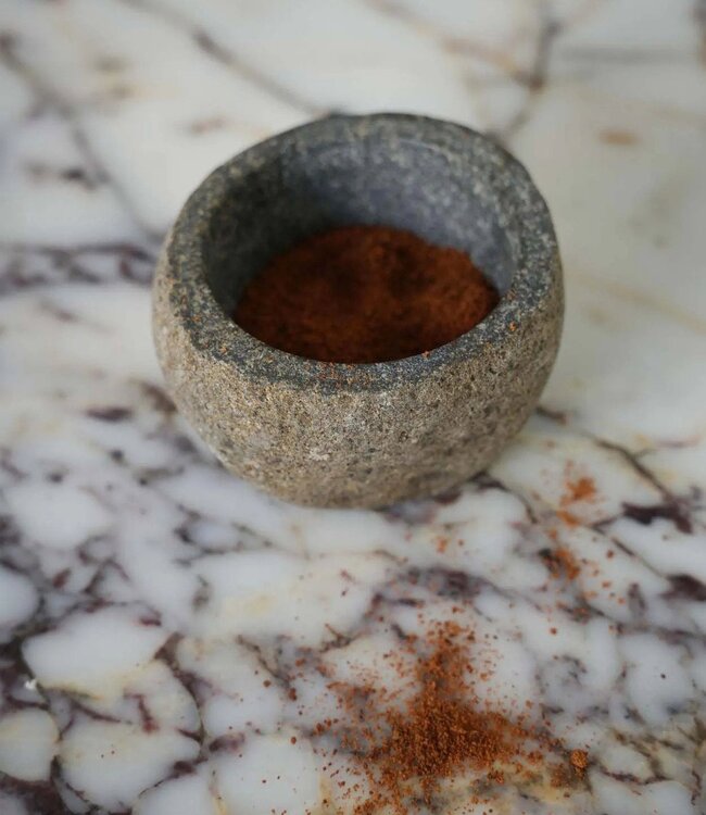 Bazar Bizar Antwerp De kom van riviersteen - Zwart - S