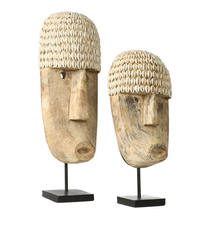 Bazar Bizar Antwerp Het masker van kaurischelpen op standaard - middelgroot