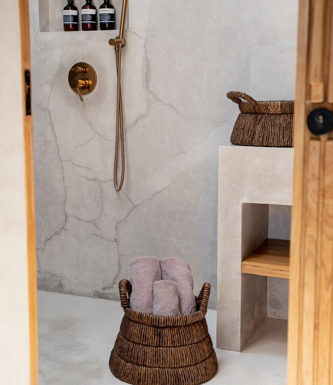 Bazar Bizar Antwerp De Chisomo-mand | Bananenblad | H31xD42 cm