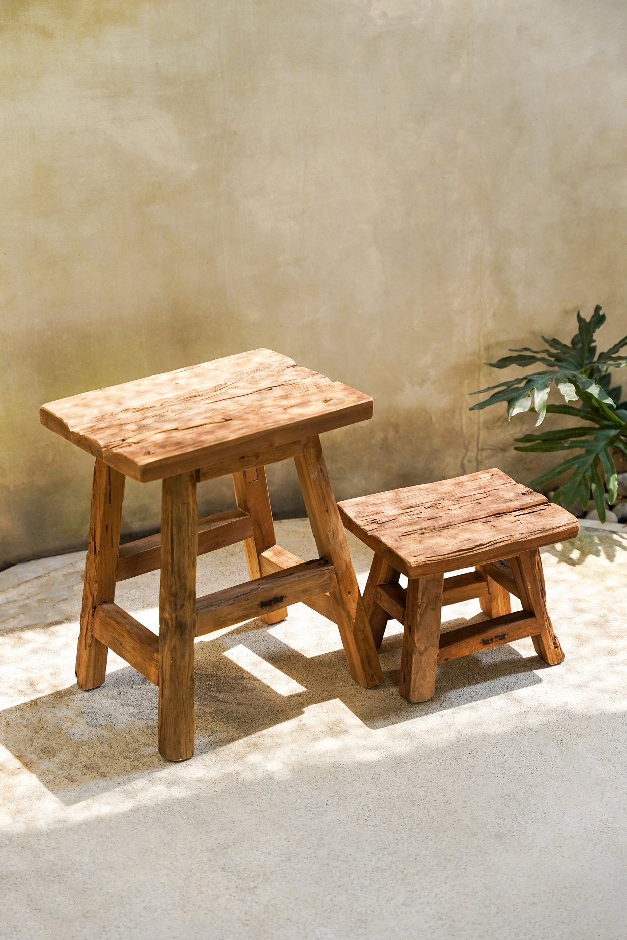 Bazar Bizar Antwerp De Yoke-kruk - naturel - L - 46x30x40