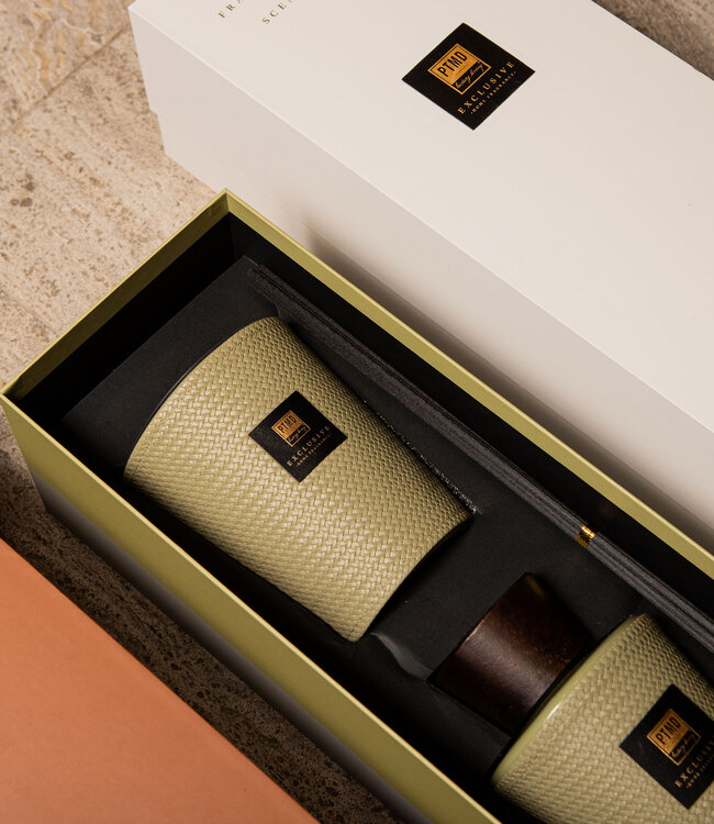 PTMD Luxe Geur Giftset | Geurstokjes + Geurkaars | Zwarte Woud