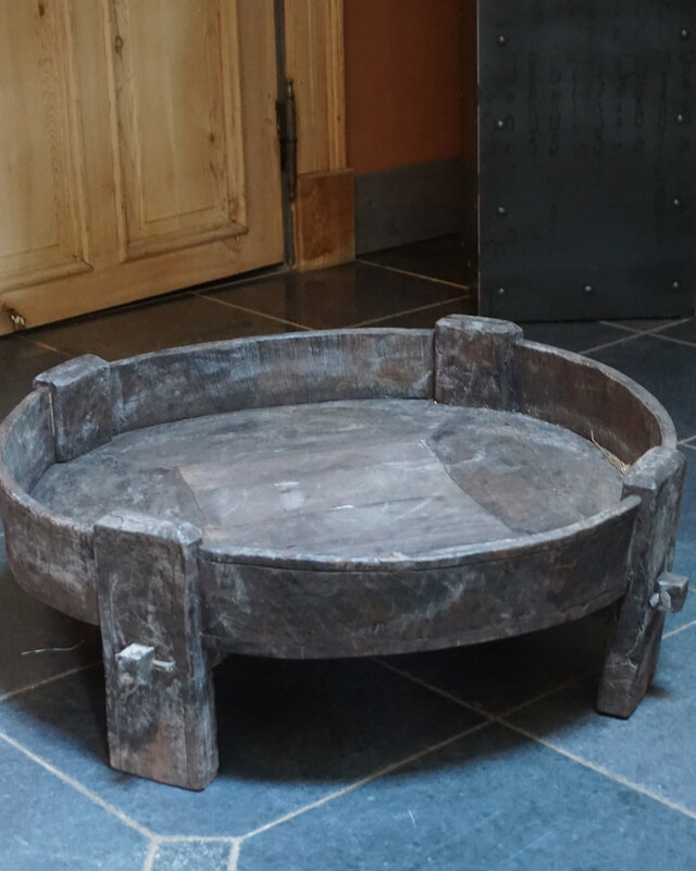 Rene Houtman Chakki Tafel | Uniek | H30 x D78 cm