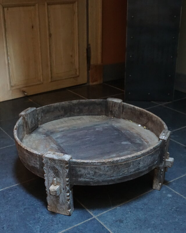 Rene Houtman Chakki Tafel | Uniek | H29 x D72 cm