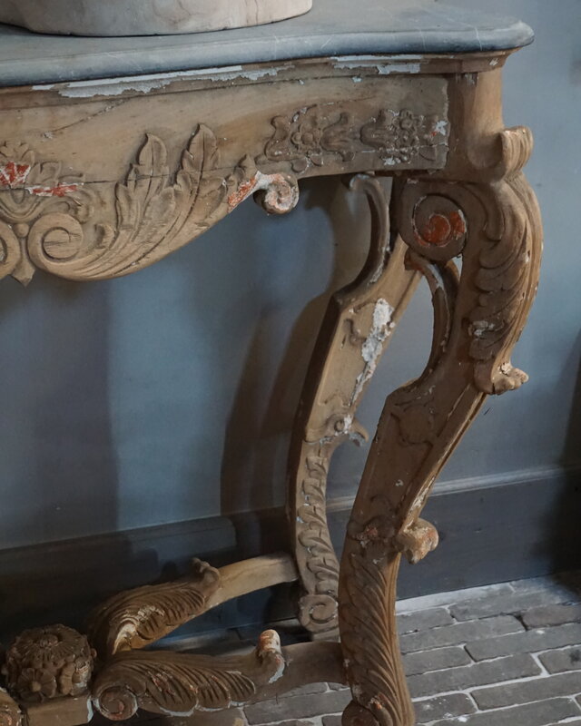 Rene Houtman Sidetable Barok | H89 x B105 x D48 cm