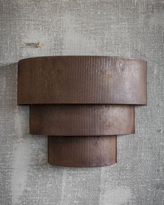 Hoffz Wandlamp Rohan L | Verweerd Ijzer | H63 x D51 cm