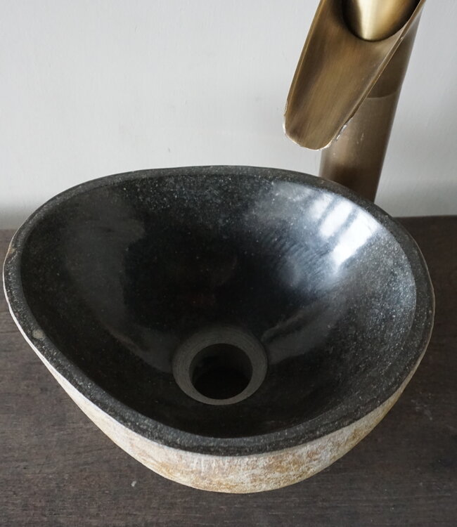 Rene Houtman Kleine Stenen Waskom + Spoelgat | H13 x B26,5 x D22 cm