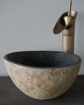 Rene Houtman Kleine Stenen Waskom + Spoelgat | H13 x B26,5 x D22 cm