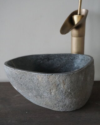 Rene Houtman Kleine Stenen Waskom + Spoelgat | H13 x B27 x D23 cm