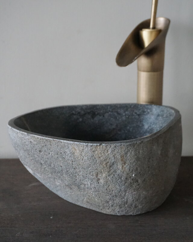Rene Houtman Kleine Stenen Waskom + Spoelgat | H13 x B27 x D23 cm