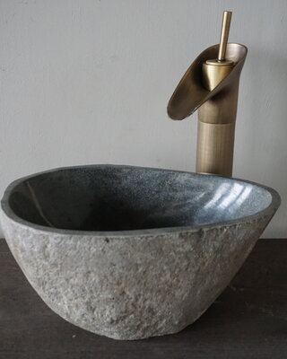 Rene Houtman Kleine Stenen Waskom + Spoelgat | H13,5 x B30 x D20 cm