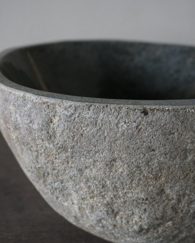 Rene Houtman Kleine Stenen Waskom + Spoelgat | H13,5 x B30 x D20 cm