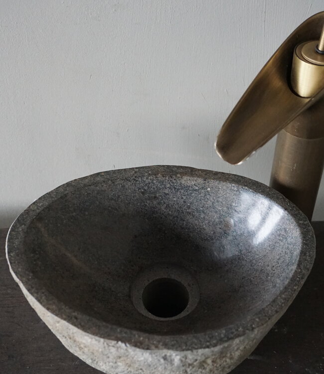 Rene Houtman Kleine Stenen Waskom + Spoelgat | H13,5 x B26 x D20,5 cm