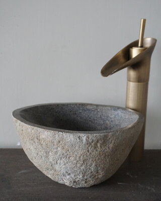 Rene Houtman Kleine Stenen Waskom + Spoelgat | H13,5 x B26 x D20,5 cm
