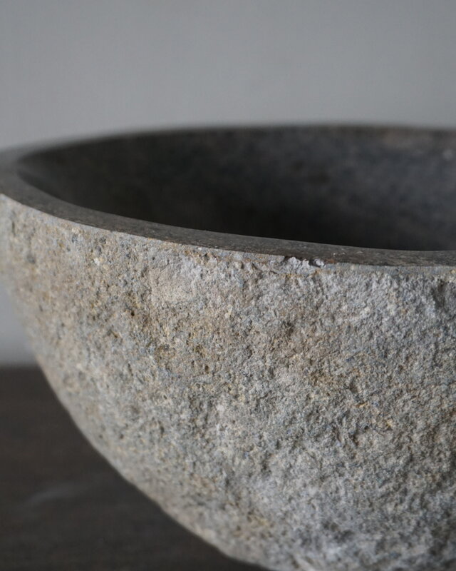 Rene Houtman Kleine Stenen Waskom + Spoelgat | H13,5 x B26 x D20,5 cm