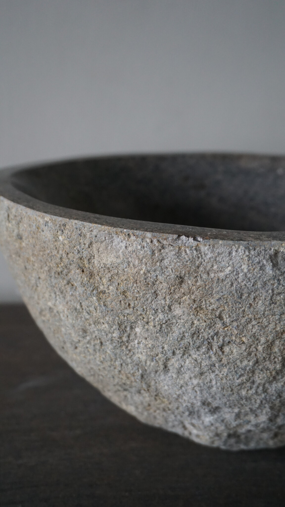 Rene Houtman Kleine Stenen Waskom + Spoelgat | H13,5 x B26 x D20,5 cm