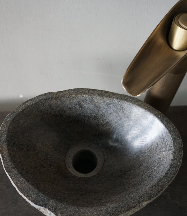 Rene Houtman Kleine Stenen Waskom + Spoelgat | H13 x B26 x D20 cm