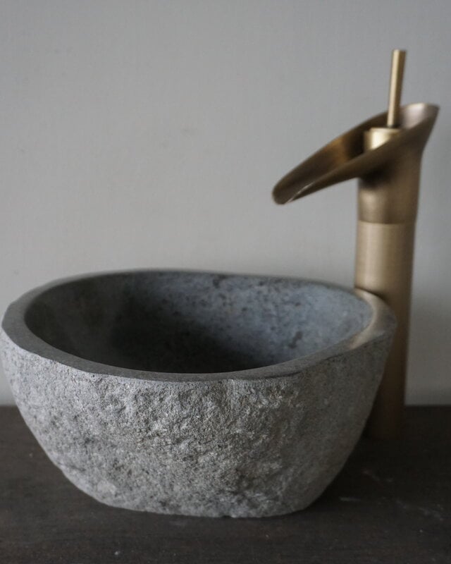 Rene Houtman Kleine Stenen Waskom + Spoelgat | H13,5 x B28 x D28 cm