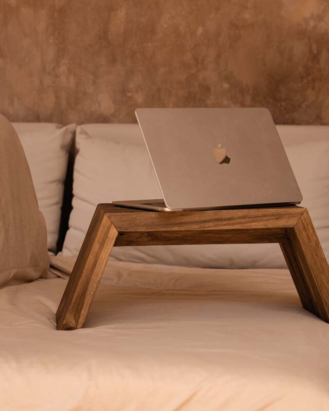 Bazar Bizar Antwerp De Ashley Cocoon-tafel - naturel