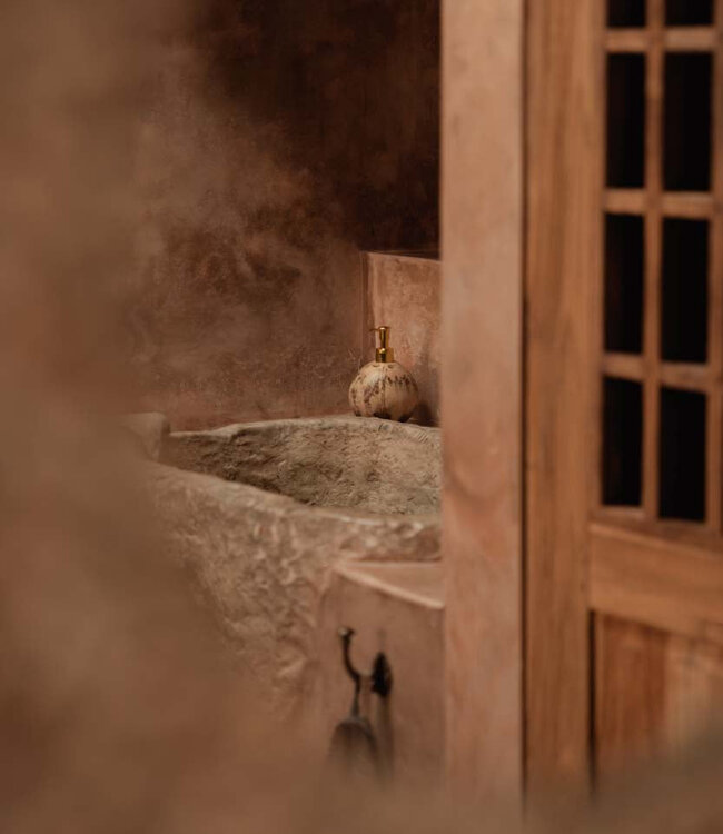 Bazar Bizar Antwerp De kokoszeepdispenser - 15x10x10 cm