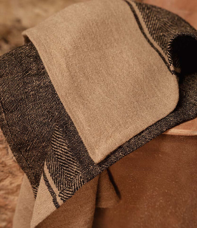 Bazar Bizar Antwerp The Linen Moody keukendoek - naturel zwart - 50x70 cm
