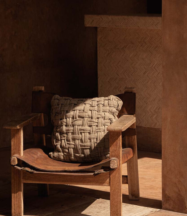 Bazar Bizar Antwerp Linnen Crosier kussenhoes - naturel