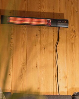 SUNRED Terrasverwarmer Donker wandmodel zwart 2000 watt