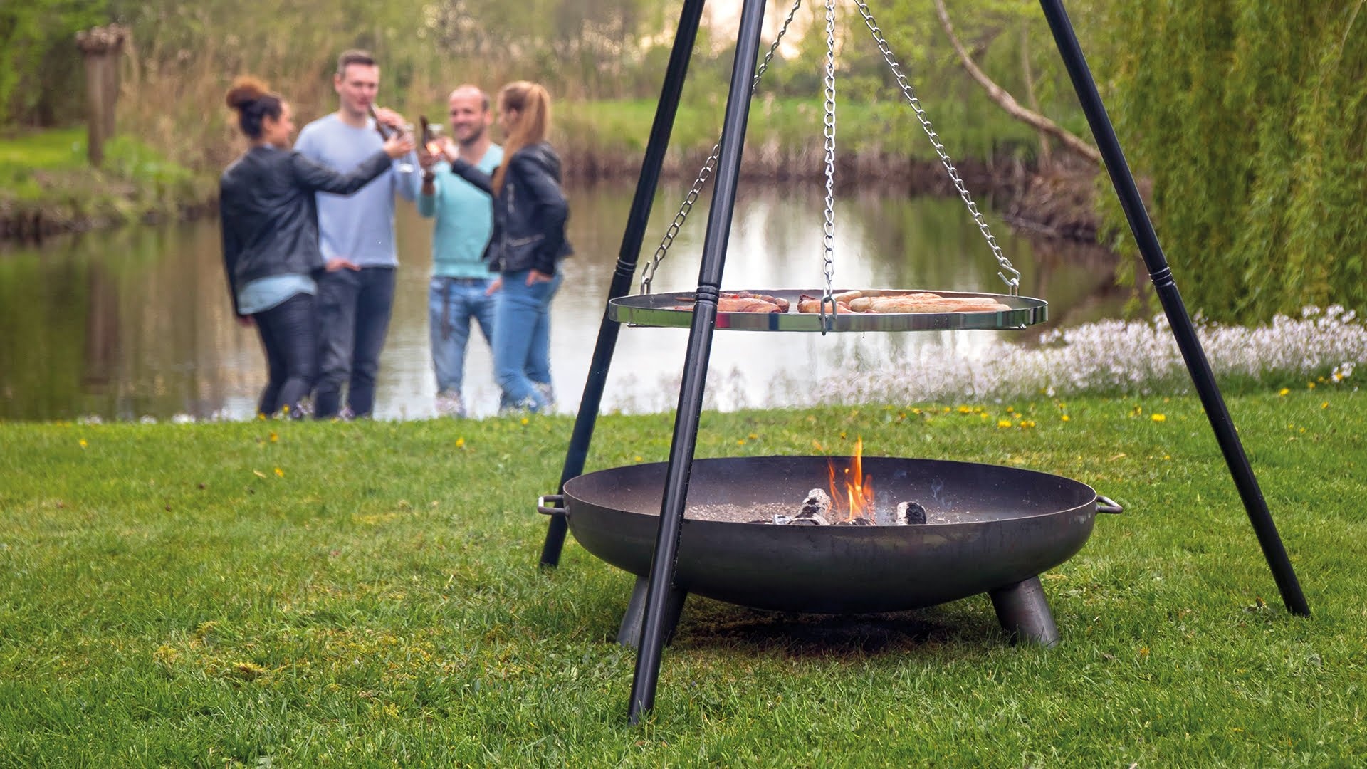 Redfire Barbecue-driepoot Zwart/Zilver H168 x B115 Cm