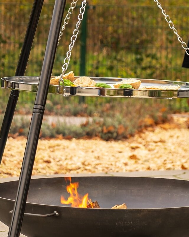 Redfire Barbecue-driepoot Zwart/Zilver H168 x B115 Cm