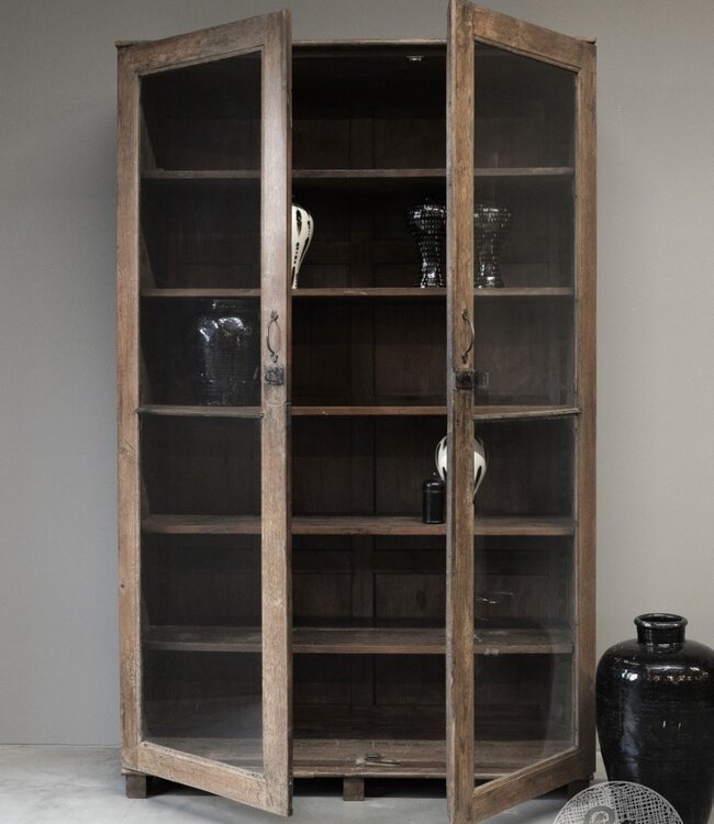 Be-Uniq Unieke Oude vitrinekast | India | H225xB139xD50 Cm